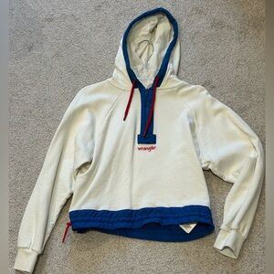 Classic Wrangler cropped hoodie, size small